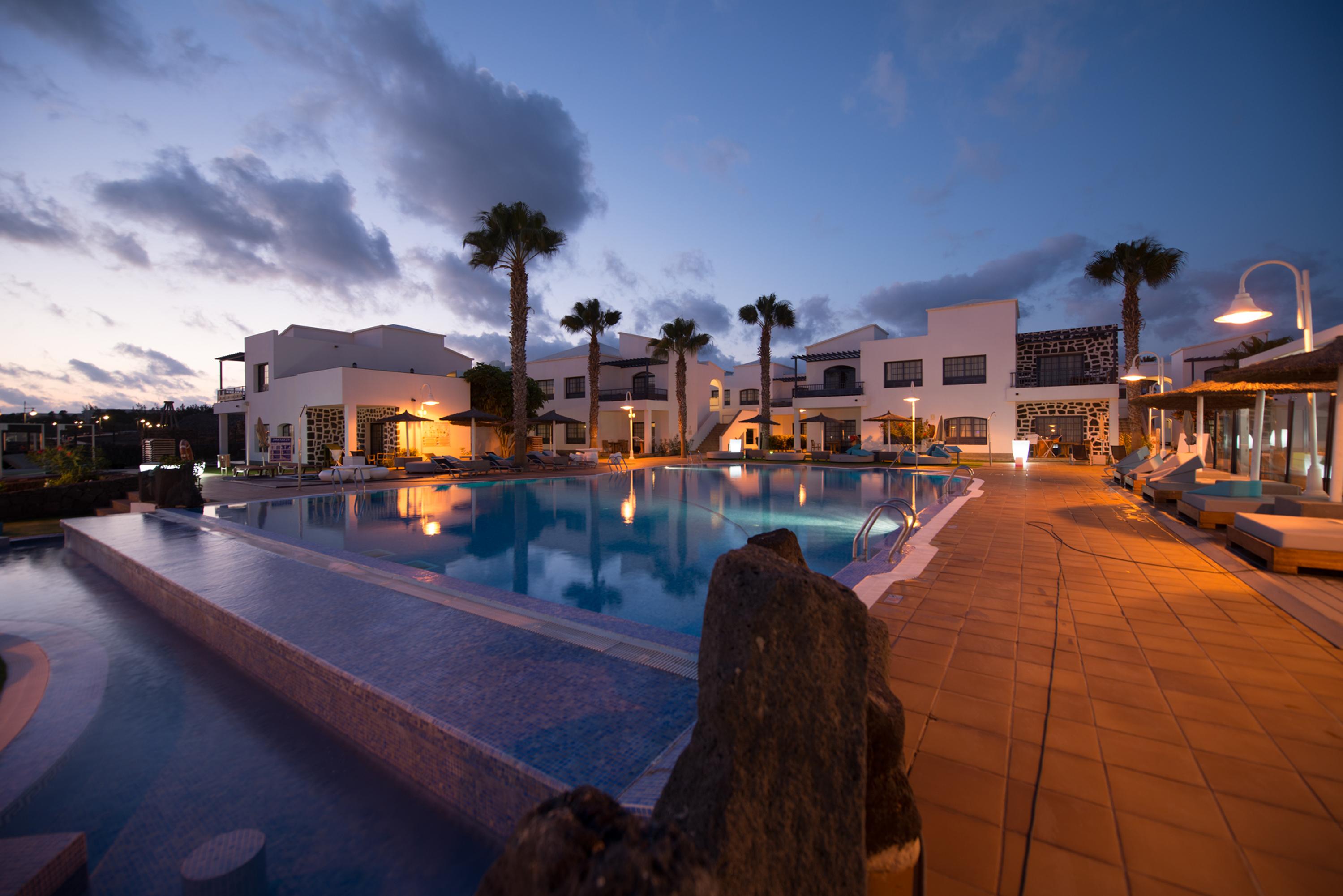 Hd Pueblo Marinero - Adults Only Apartment Playa Blanca  Ngoại thất bức ảnh