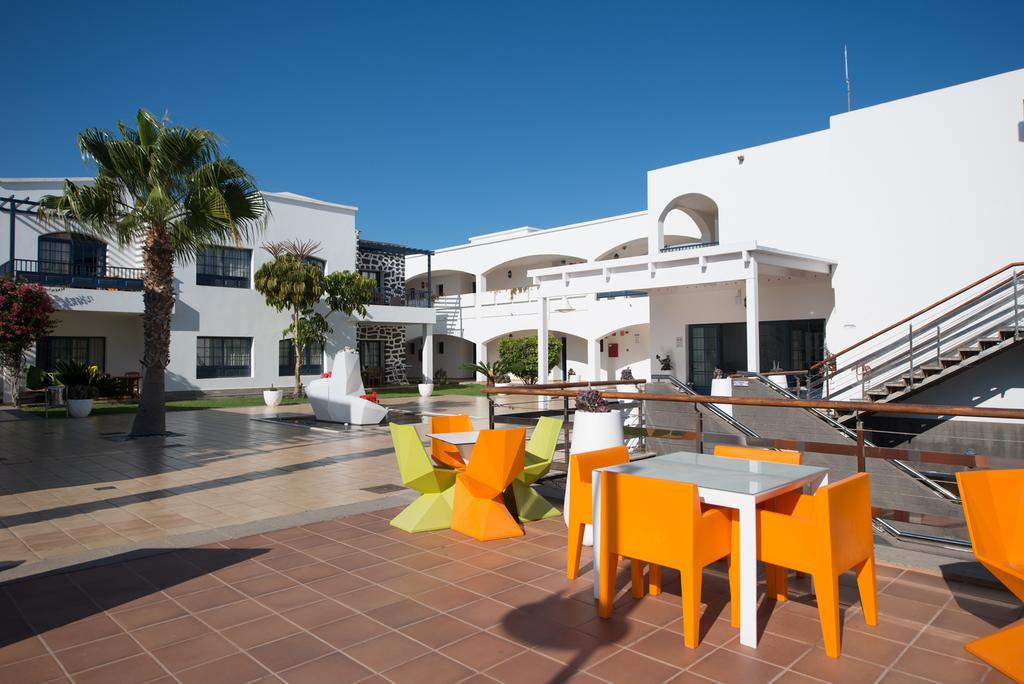 Hd Pueblo Marinero - Adults Only Apartment Playa Blanca  Ngoại thất bức ảnh