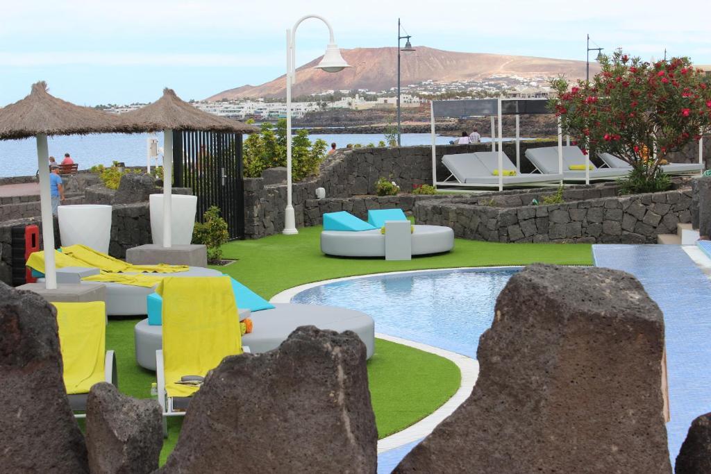 Hd Pueblo Marinero - Adults Only Apartment Playa Blanca  Ngoại thất bức ảnh